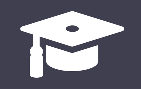 Welche Ausbildung braucht ein Trauredner? Infos zu Dauer, Inhalten und Notwendigkeit